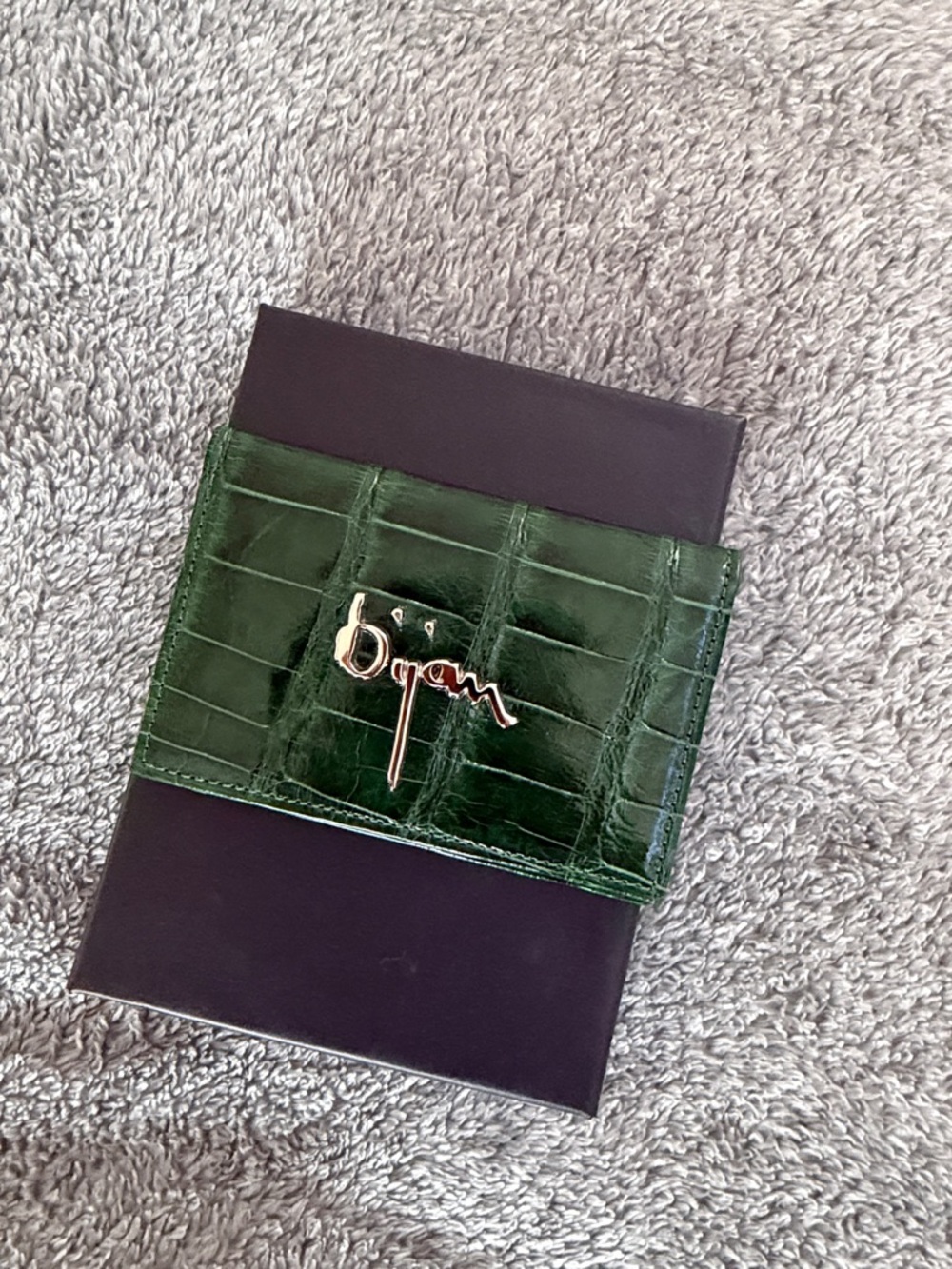 Dark Green Croc-Embossed Leather Card Holder with Signature Script